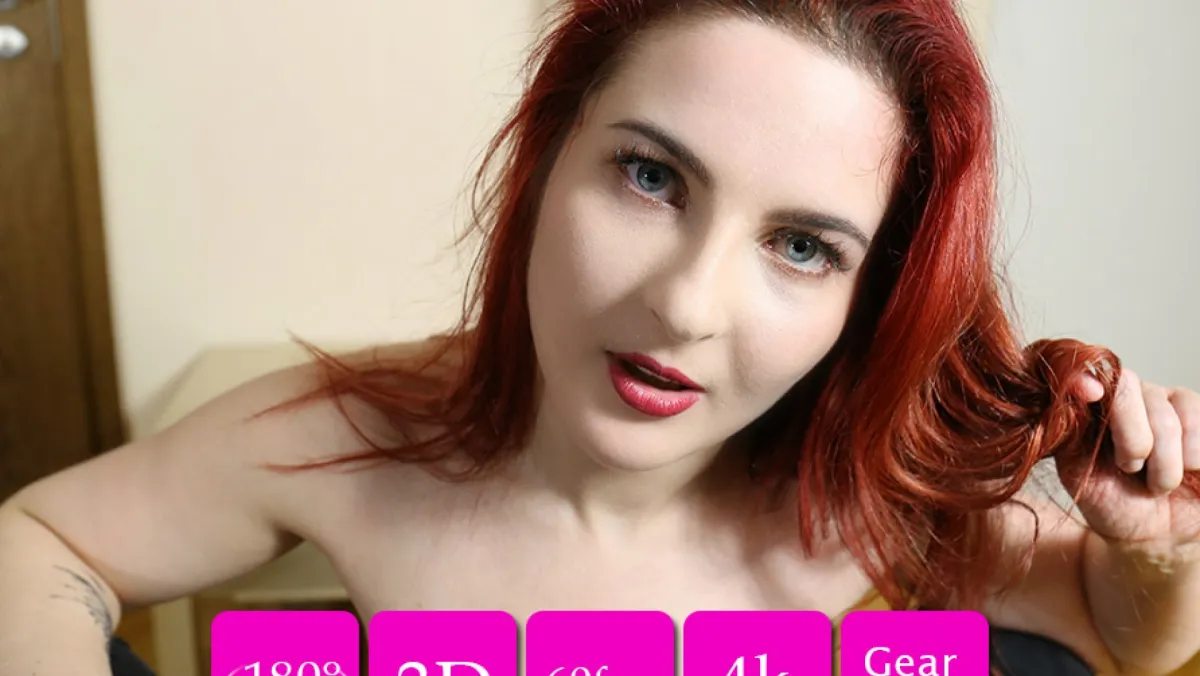 Young Teen Louren's Seductive VR Lapdance with Intense Fingering