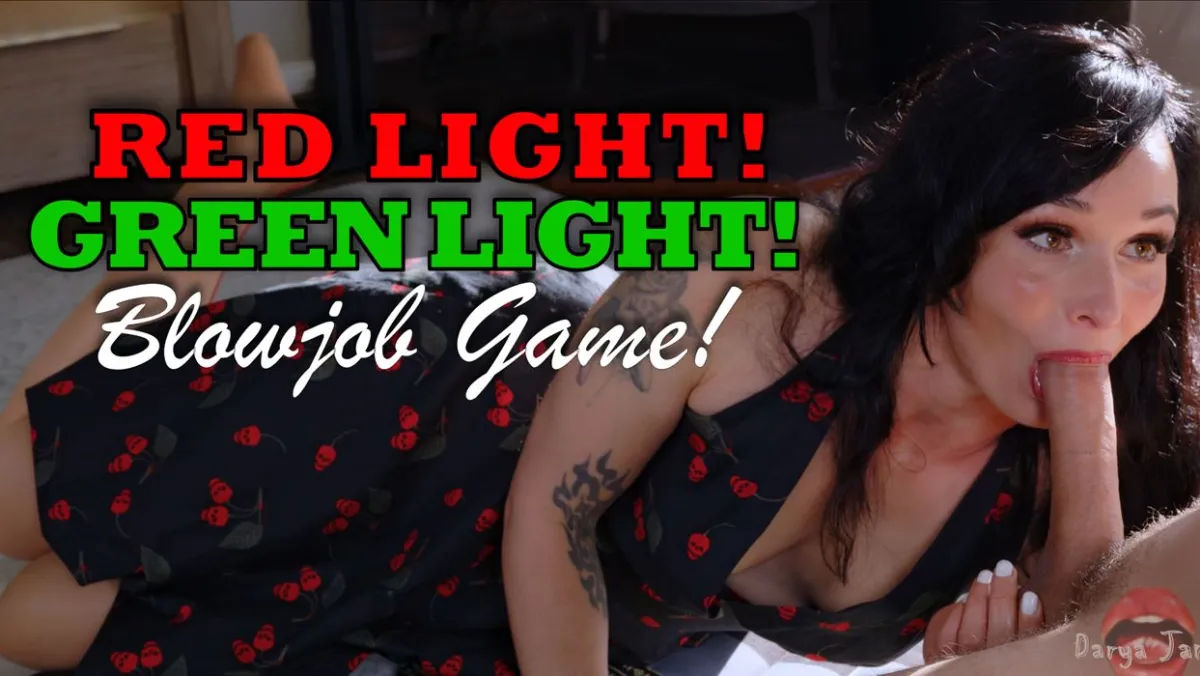 Redlight Greenlight Blowjob Game with Darya Jane in 8K VR