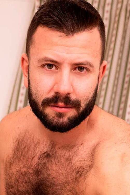 Leo Grin portrait