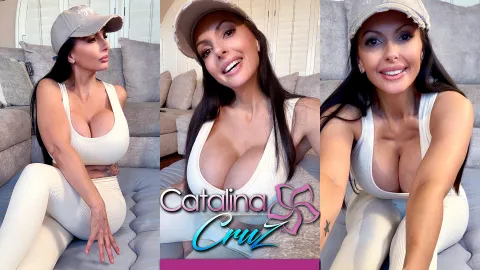 Catalina Cruz - Deep Breathing Turns Into Hot VR Yoga Fuck