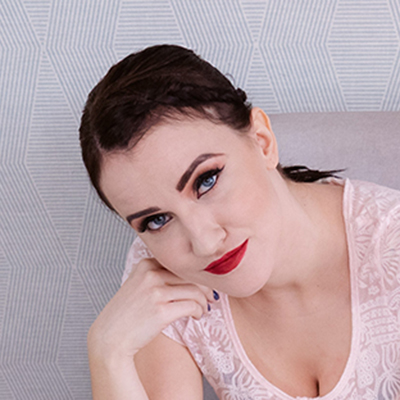 Melany Mendes portrait