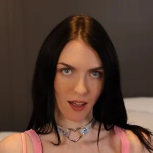 Celestina Blooms avatar