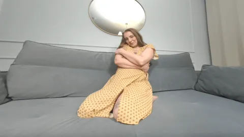 Another Bushy Chick for You