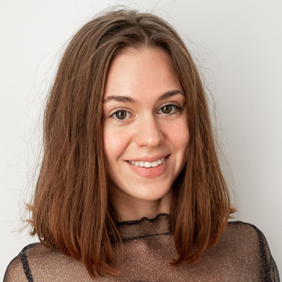 Leria Glow portrait
