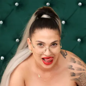 Tattooed Kate avatar