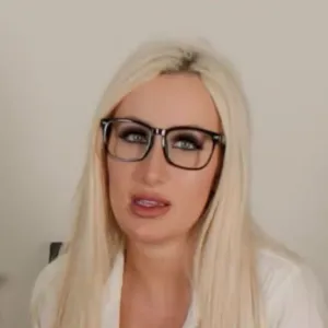 Tiffani Madison avatar